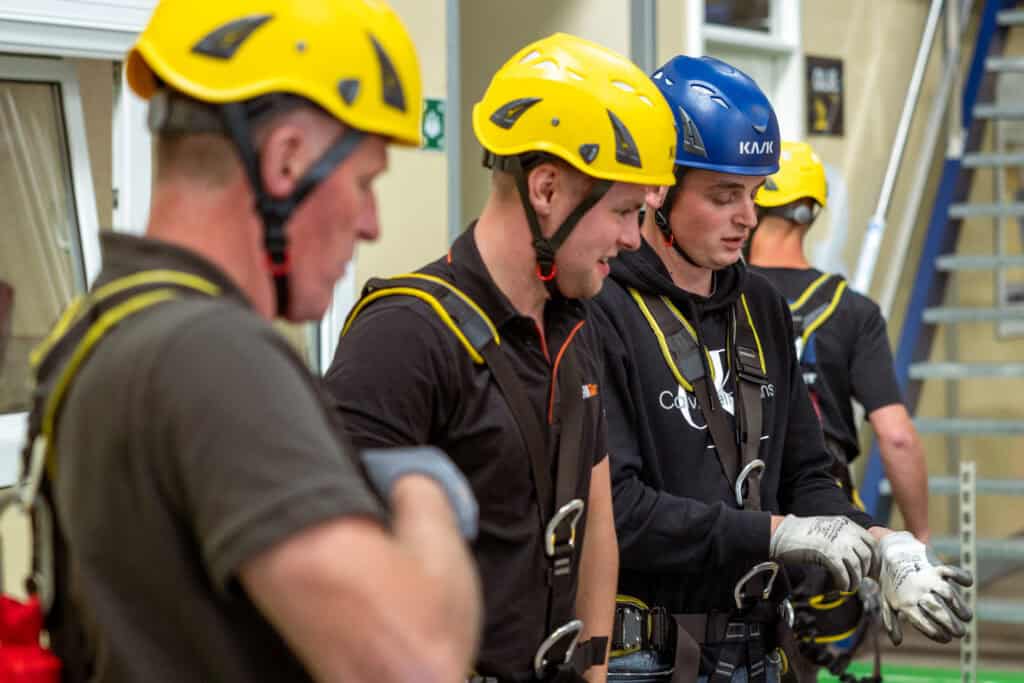 Cursisten voor de werken op hoogte training