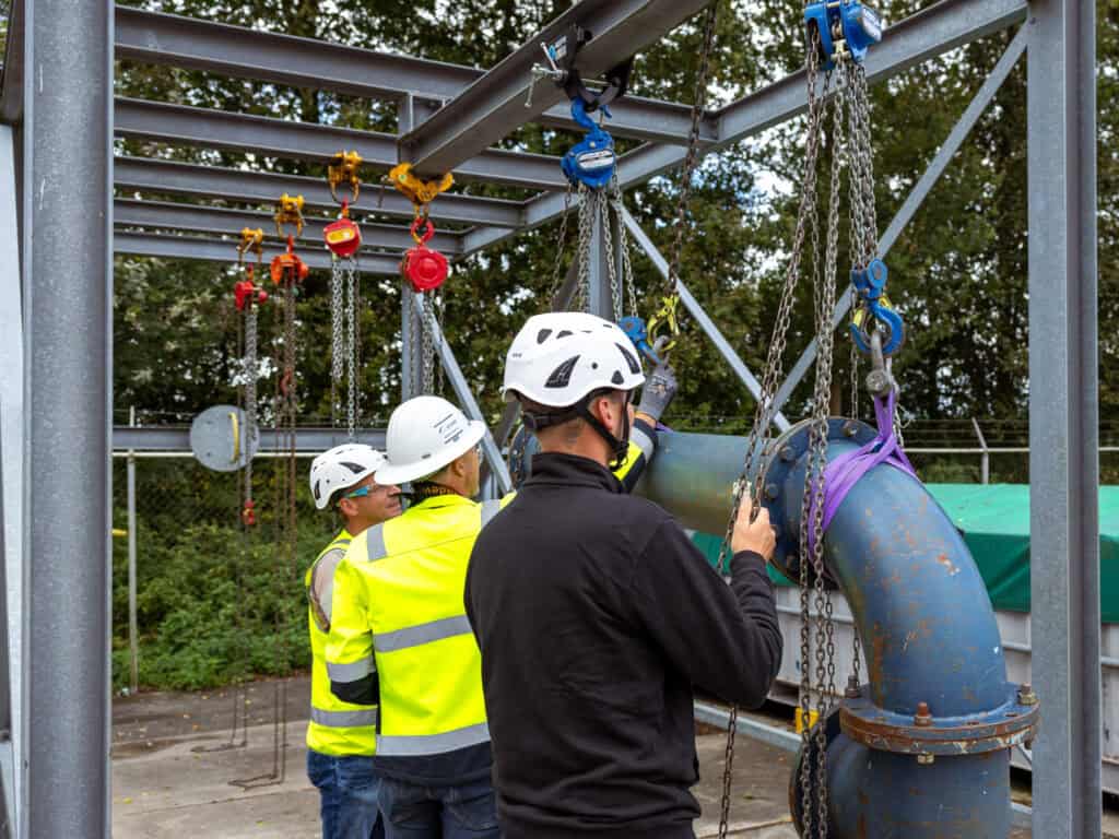 Aanslaan en begeleiden van lasten