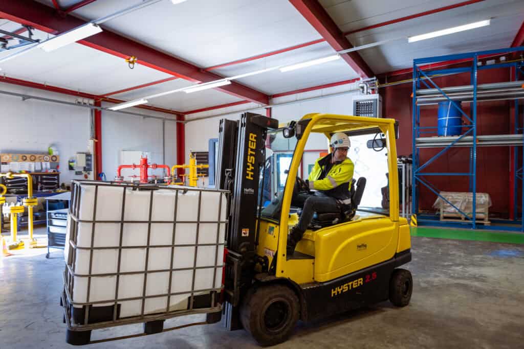 Verplaatsen vloeistofcontainer
